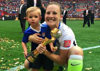 Campeona del mundo con USA, nominada al Premio Puskas