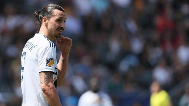 Zlatan Ibrahimovic aprovechó su aparición en Los Simpson para llevarse a Homero y Bart Simpson a la escuadra angelina de cara al cierre de la temporada de la MLS.