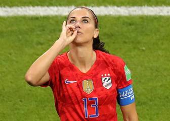 Alex Morgan revive su festejo del té junto a Sophie Turner