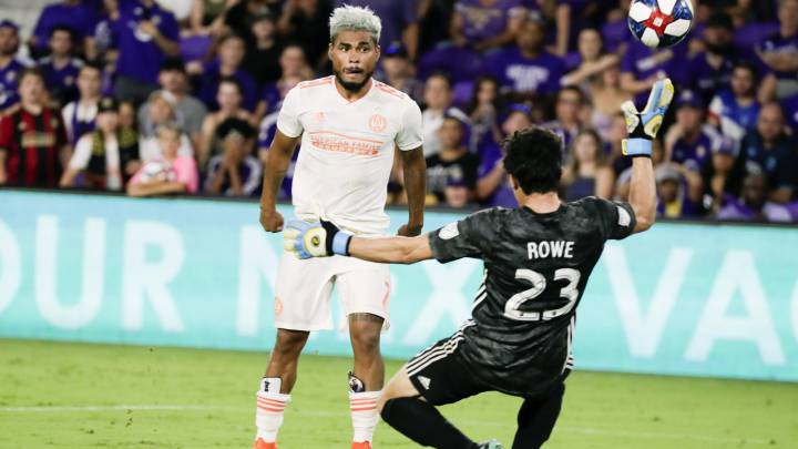 El delantero de Atlanta United suma 12 partidos consecutivos con gol, con lo que impuso un récord histórico en la MLS y además se acerca a una marca impuesta por Lionel Messi.