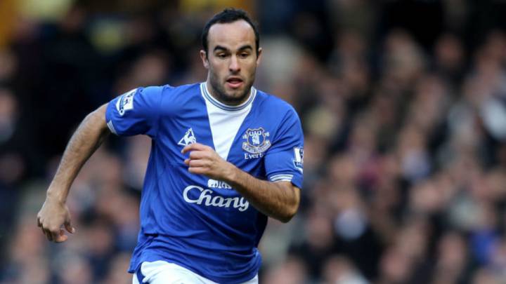 El atacante del Chelsea ha tenido un arranque complicado y sus números son inferiores a lo que hizo Donovan con Everton en sus primeros cuatro partidos