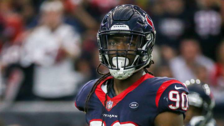 Jadeveon Clowney en partido de los Texans
