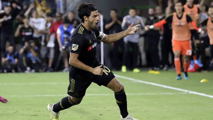 Carlos Vela con LAFC