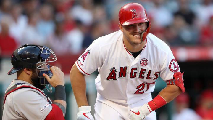 Mike Trout en partido de Angels