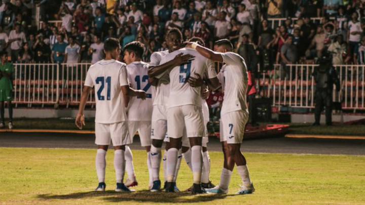 Con doblete de Jorge Benguché, el equipo de Fabián Coito humilló a un conjunto puertorriqueño que ni las manos metió este jueves en el Estadio Nacional