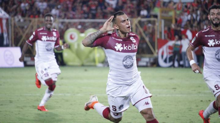 El futbolista tico dejará Saprissa y se incorporará al Nashville SC, club que hará su debut en la MLS para la temporada de 2020.