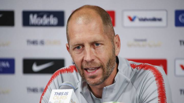 Gregg Berhalter en conferencia de prensa