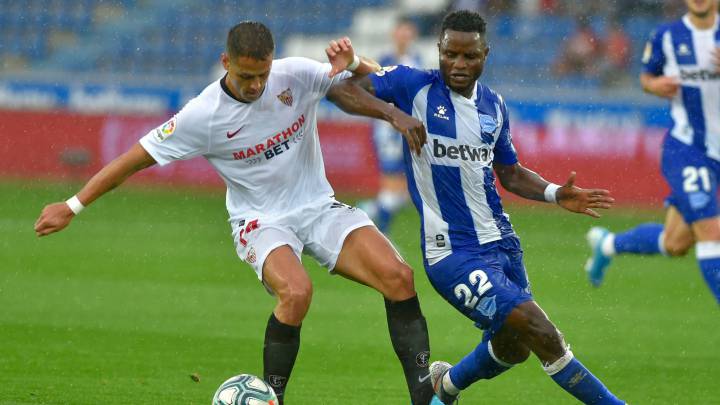 El atacante mexicano entró en la segunda mitad en lugar de Luuk de Jong. Hernández disputó los últimos 20 minutos en la victoria contra Alavés.