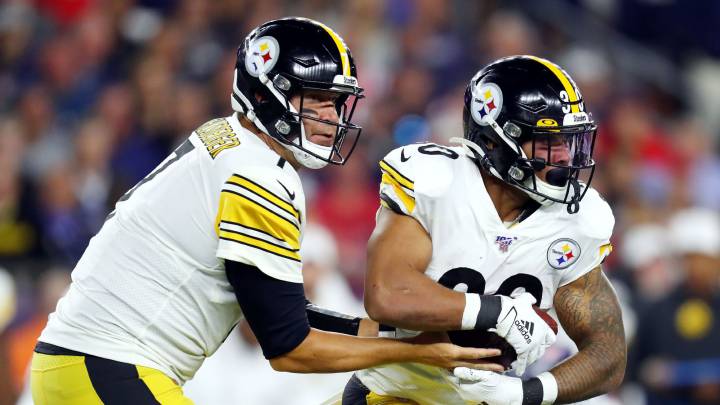 Ben Roethlisberger y James Conner