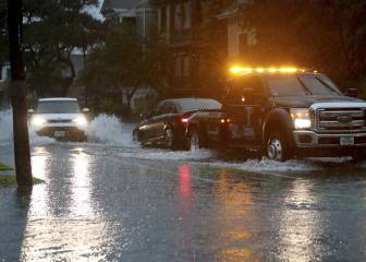 Imelda causa inundaciones en Sureste de Texas