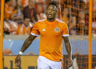 Quioto la pasa mal en MLS pero Honduras le abre las puertas