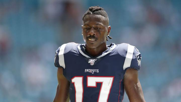 Antonio Brown con Patriots
