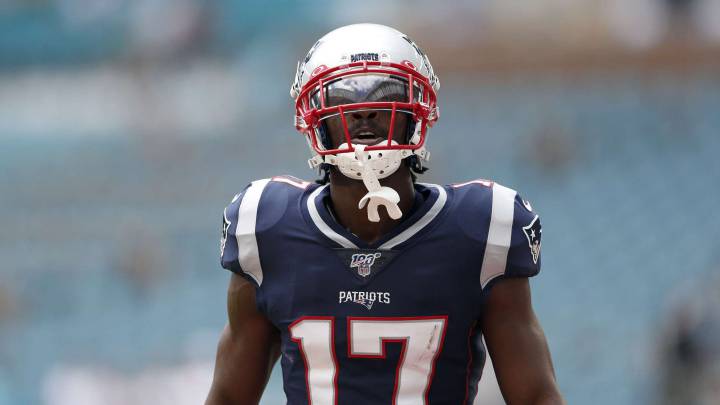 Antonio Brown con Patriots