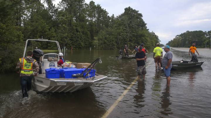 Inundaciones por Tormenta Tropical Imelda deja dos muertos