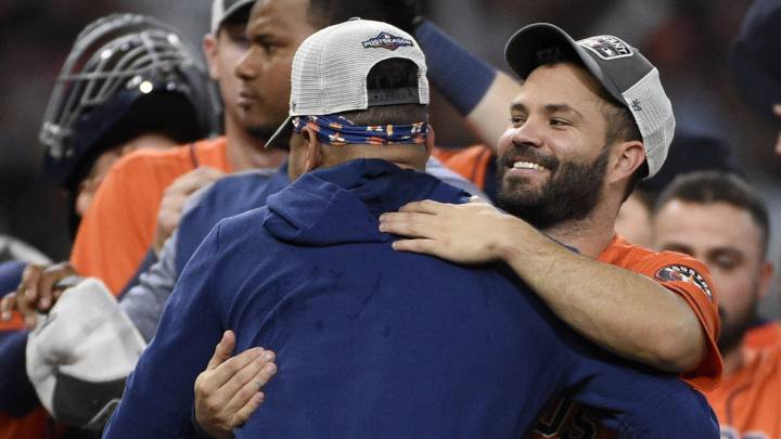 José Altuve y Yuli Gurriel