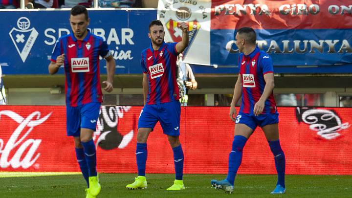 Eduardo Expósito anotó un golazo de vaselina contra Celta