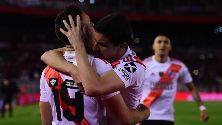 Así fue el penal de Rafael Santos con el que River vence a Boca