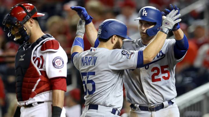 Martin y Freese celebrando.