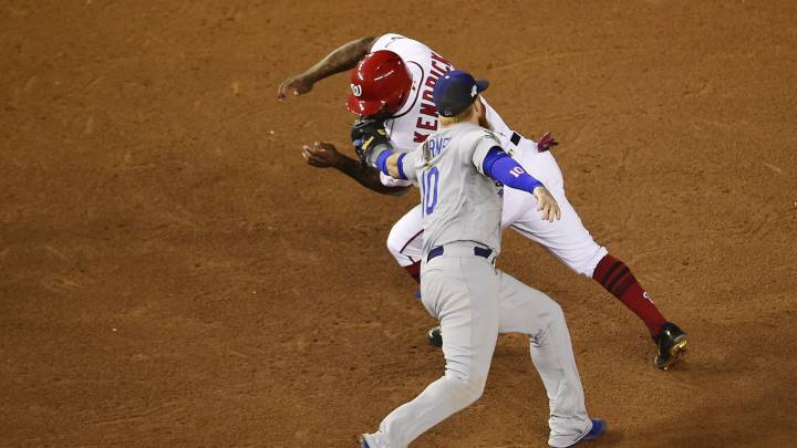 Howie Kendricks y Justin Turner en la NLDS