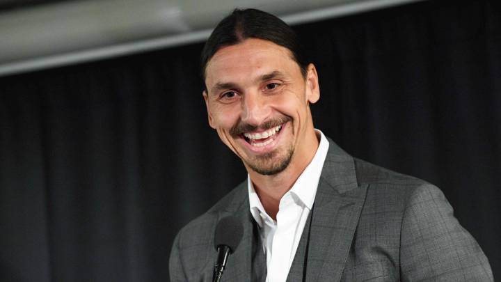 El delantero sueco que disputará los playoffs de la Major League Soccer con LA Galaxy, reveló que el histórico boxeador fue el ídolo de su infancia.