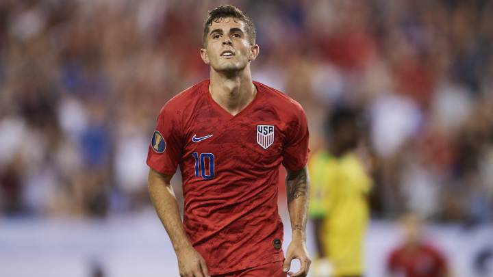 El estadounidense aseguró que su complicado paso por el conjunto londinense no debe afectar su actuación con la Selección de los Estados Unidos.