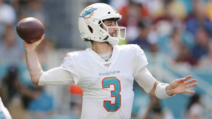 Josh Rosen continuará como QB titular para Dolphins