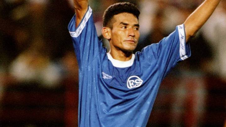 El máximo goleador de la Selección de El Salvador cargó contra la Federación Salvadoreña y aseguró que deben dejar atrás el egoísmo y revanchismo.