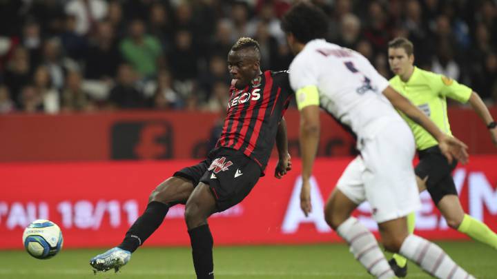 El arquero tico no pudo evitar que el delantero camerunés descontara para el Niza en el encuentro frente a Paris Saint-Germain.