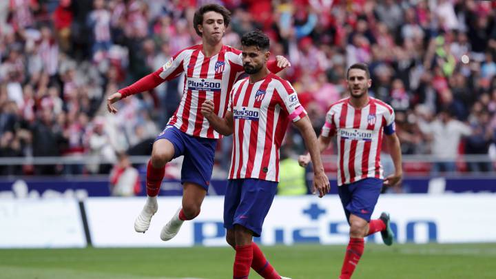 El VAR marca penal en el Wanda y Diego Costa marca el primero