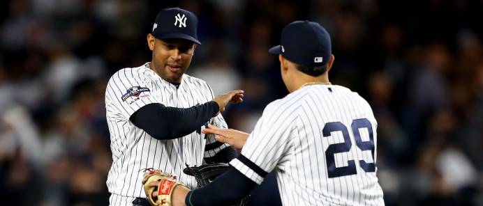 Aaron Hicks y Gio Urshela en la ALCS