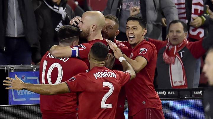 El cuadro canadiense goleó a D.C. United y consiguió su boleto a la semifinal de la Conferencia Este, en un duelo que significó la despedida de Wayne Rooney de la MLS.