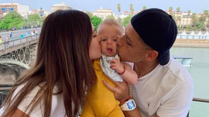 Sarah Kohan presume a su hijo como todo un ‘futbolista’