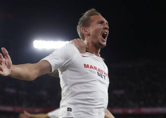 Luuk de Jong anota sobre el final y le da la victoria a Sevilla