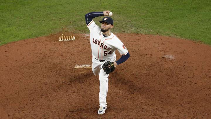 Roberto Osuna en el Minute Maid Park