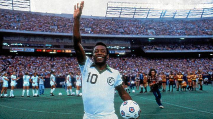 Edson Arantes do Nascimiento se encuentra cumpliendo 79 años de edad y recordamos su paso por el New York Cosmos en el fútbol de los Estados Unidos.