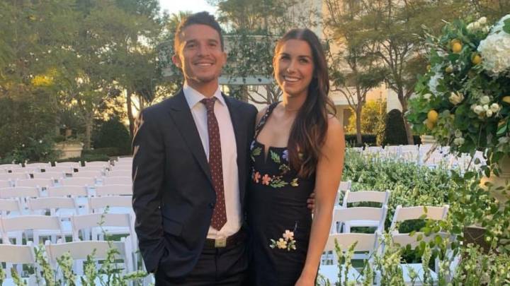 Alex Morgan espera a su primer bebé a lado de Servando