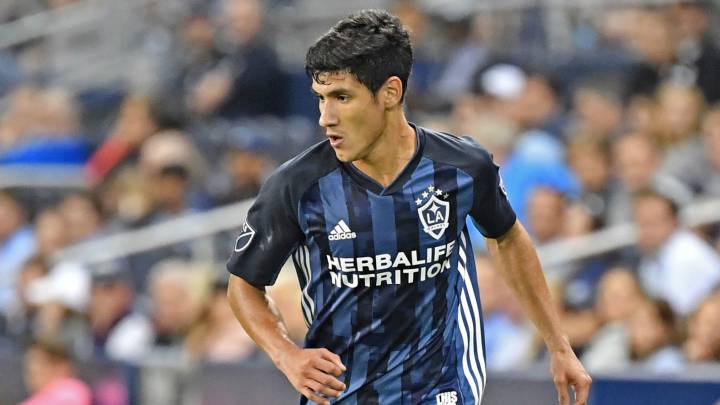 Uriel Antuna estaría en el radar del Benfica y Sporting de Lisboa