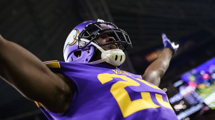 Xavier Rhodes con Vikings contra Redskins