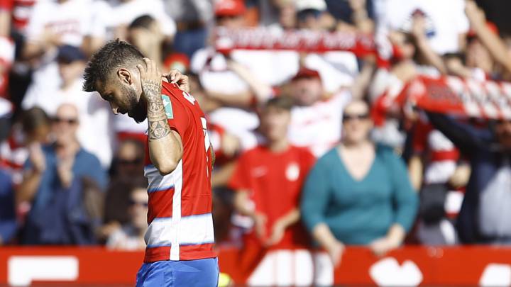 Álvaro Valdillo le da el liderato de LaLiga a el Granada