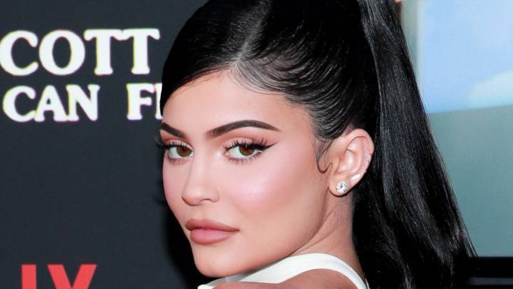 Kylie Jenner recrea el beso entre Madonna y Britney con su BFF