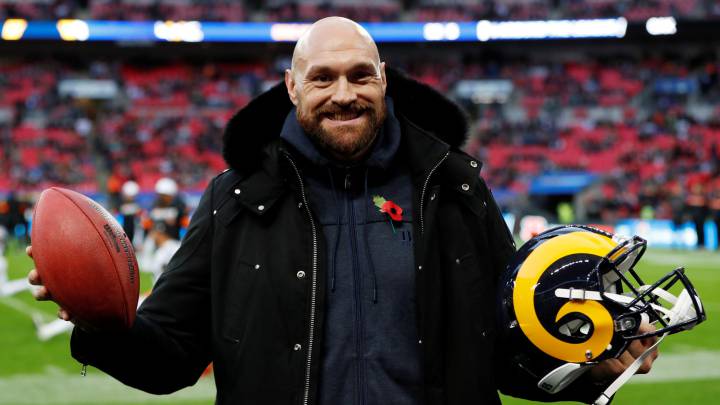 Tyson Fury en partido de la NFL en Londres