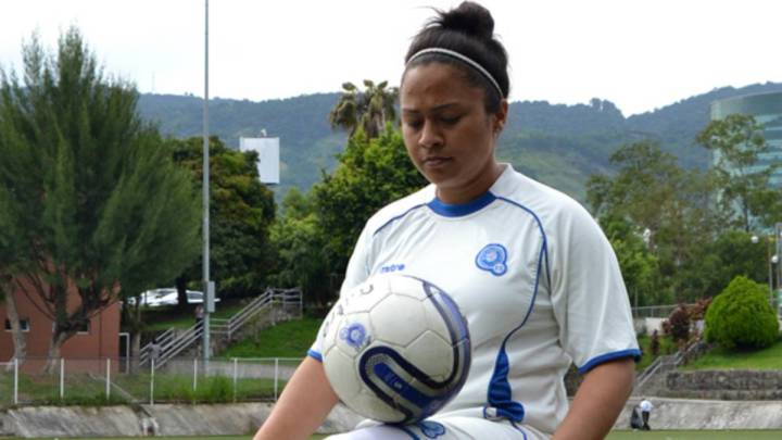 Karen Landaverde debutó como titular con el Burgos de España