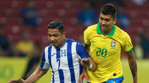 Emilio Izaguirre explota contra prensa de Costa Rica