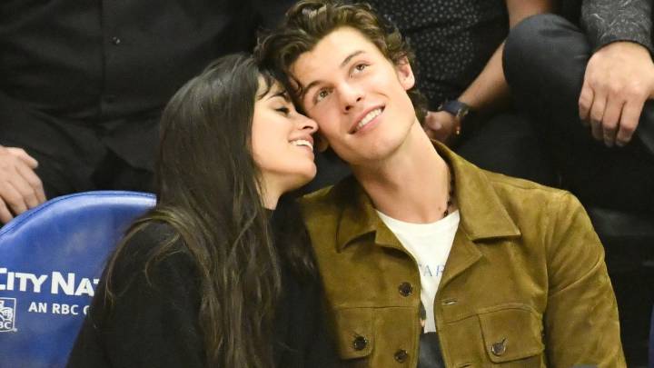 Camila Cabello y Shawn Mendes se roban el juego de la NBA