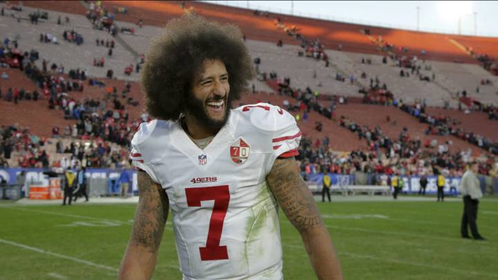 Colin Kaepernick en partido de 49ers