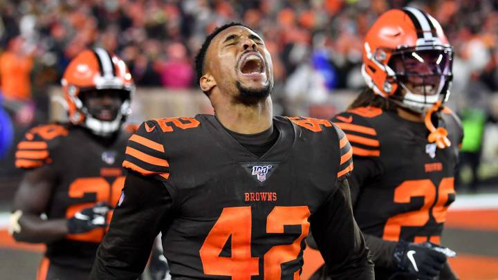 Morgan Burnett en partido de Browns.