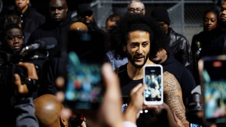Colin Kaepernick pide a los dueños no asustarse