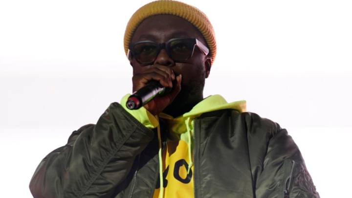 Qantas Airways exige a will.i.am retirar acusaciones de racismo