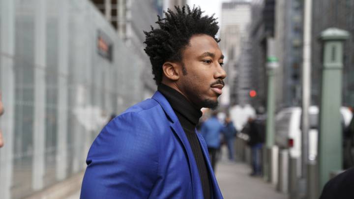 Myles Garrett en Nueva York para su audiencia