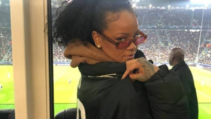 Rihanna apoya a la Juventus en la Champions League